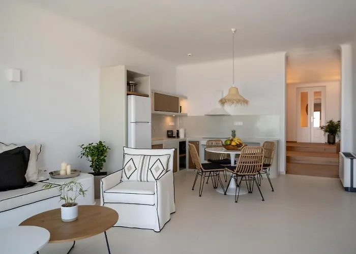 Mardanza Exclusive * Imerovigli (Santorini)